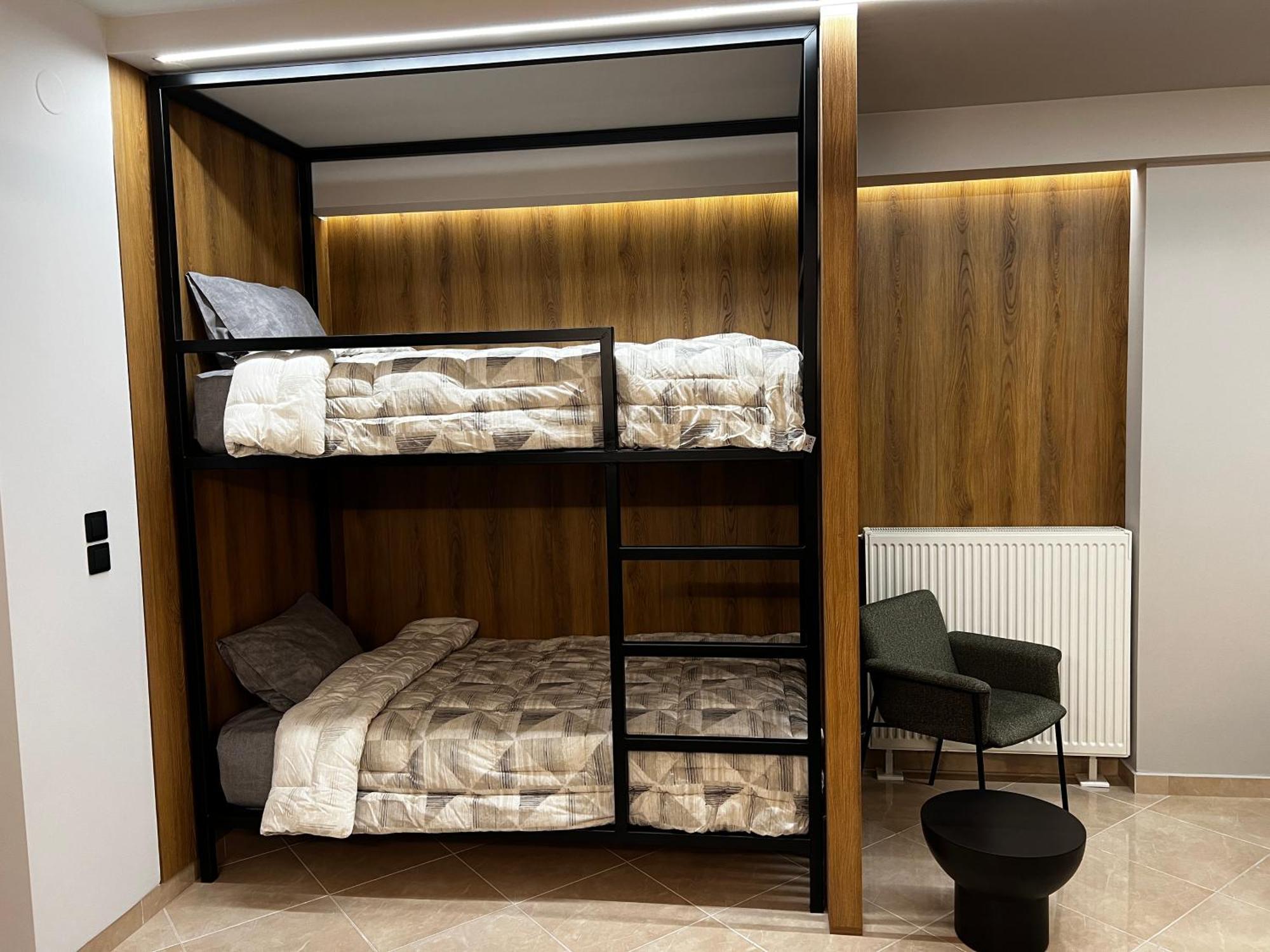 Suite Rooms -Fine Living Vevi 外观 照片